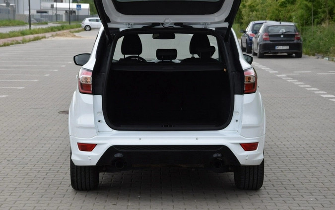 Ford Kuga cena 66899 przebieg: 97000, rok produkcji 2017 z Pieńsk małe 631